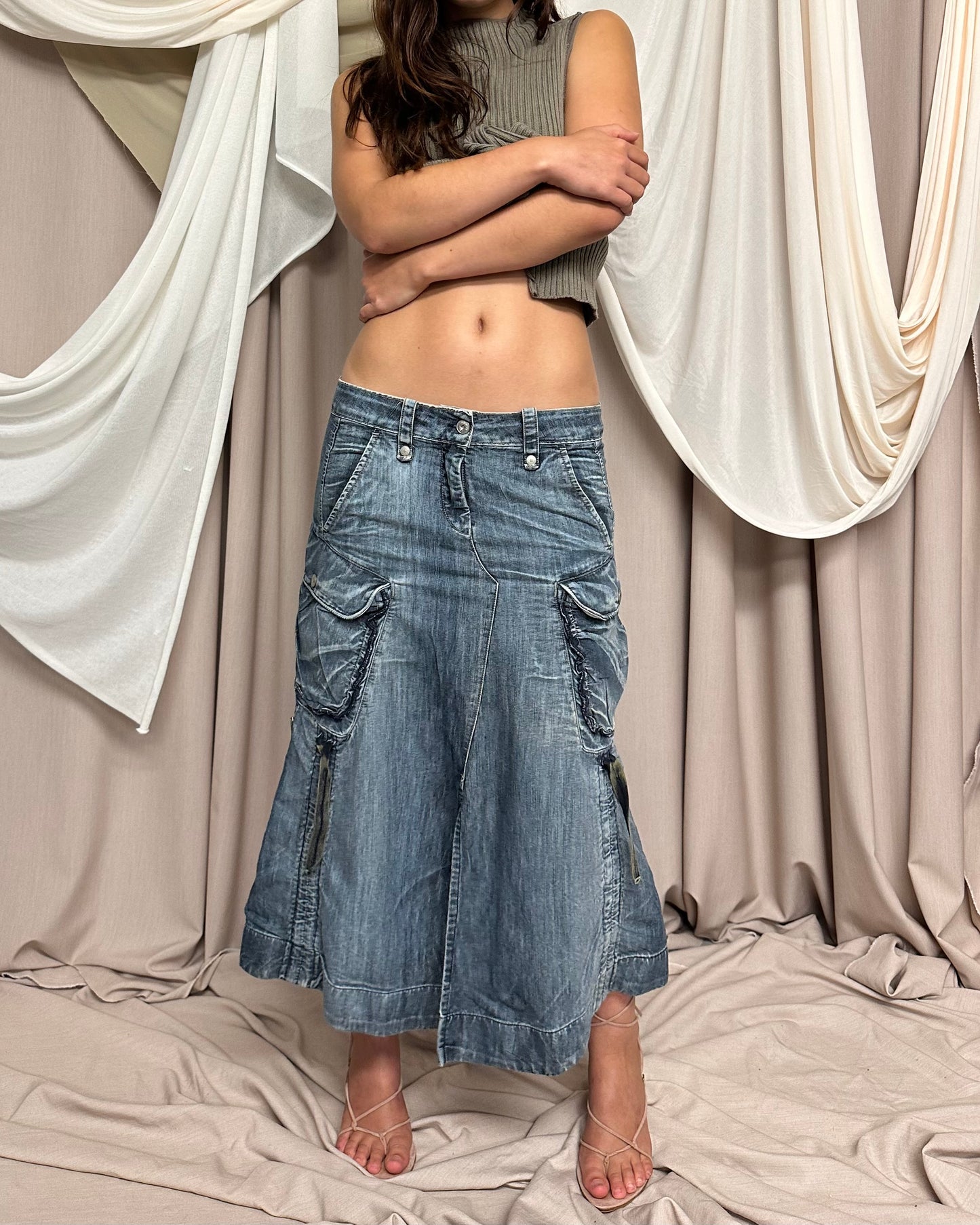 DENIM MAXI SKIRT WITH OVERSIZED SIDE POCKETS AND UTILITARIAN STRAPS by Marithé + François Girbaud