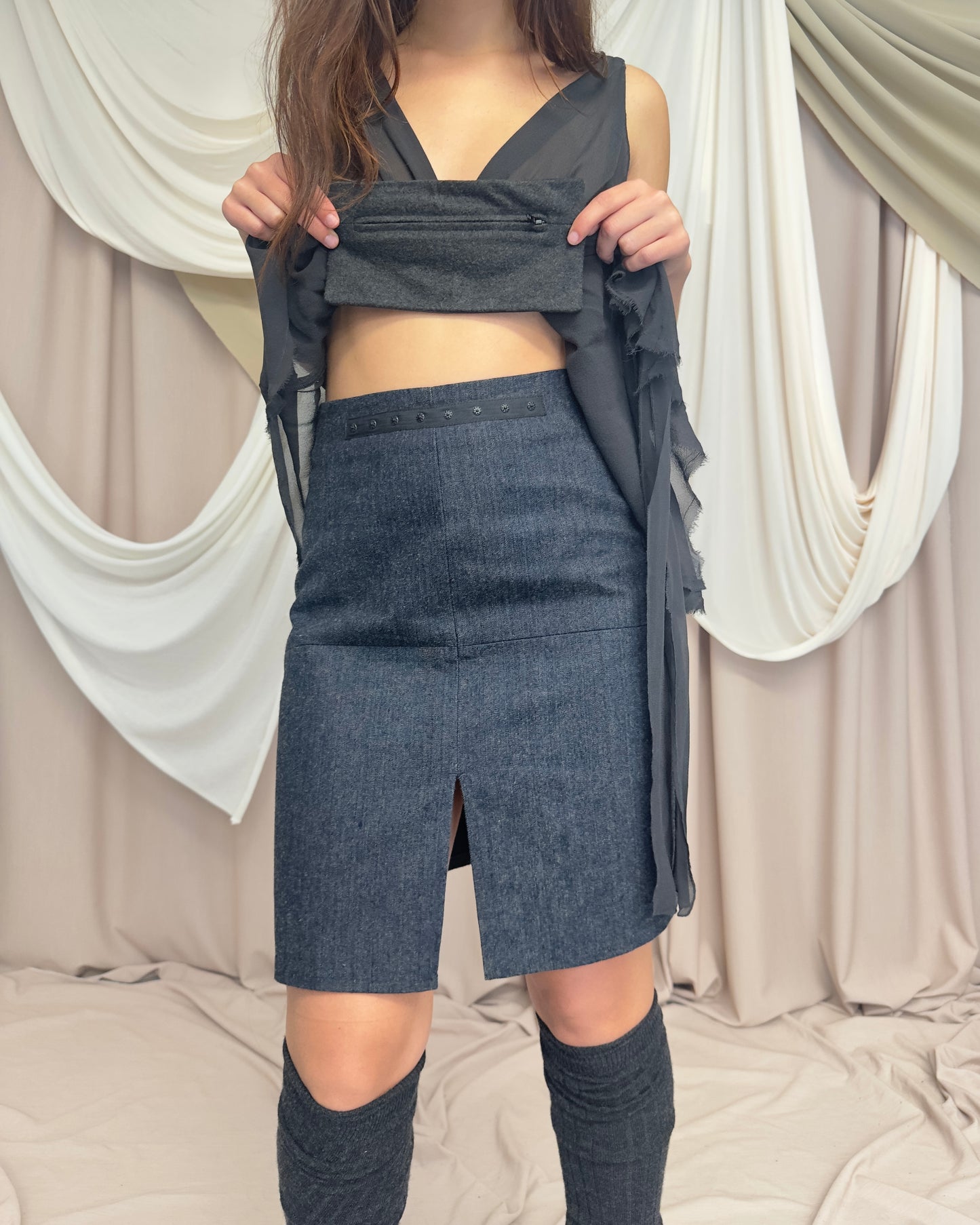 BI-MATERIAL MIDI SKIRT WITH UTILITARIAN POUCH DETAIL by E-Play