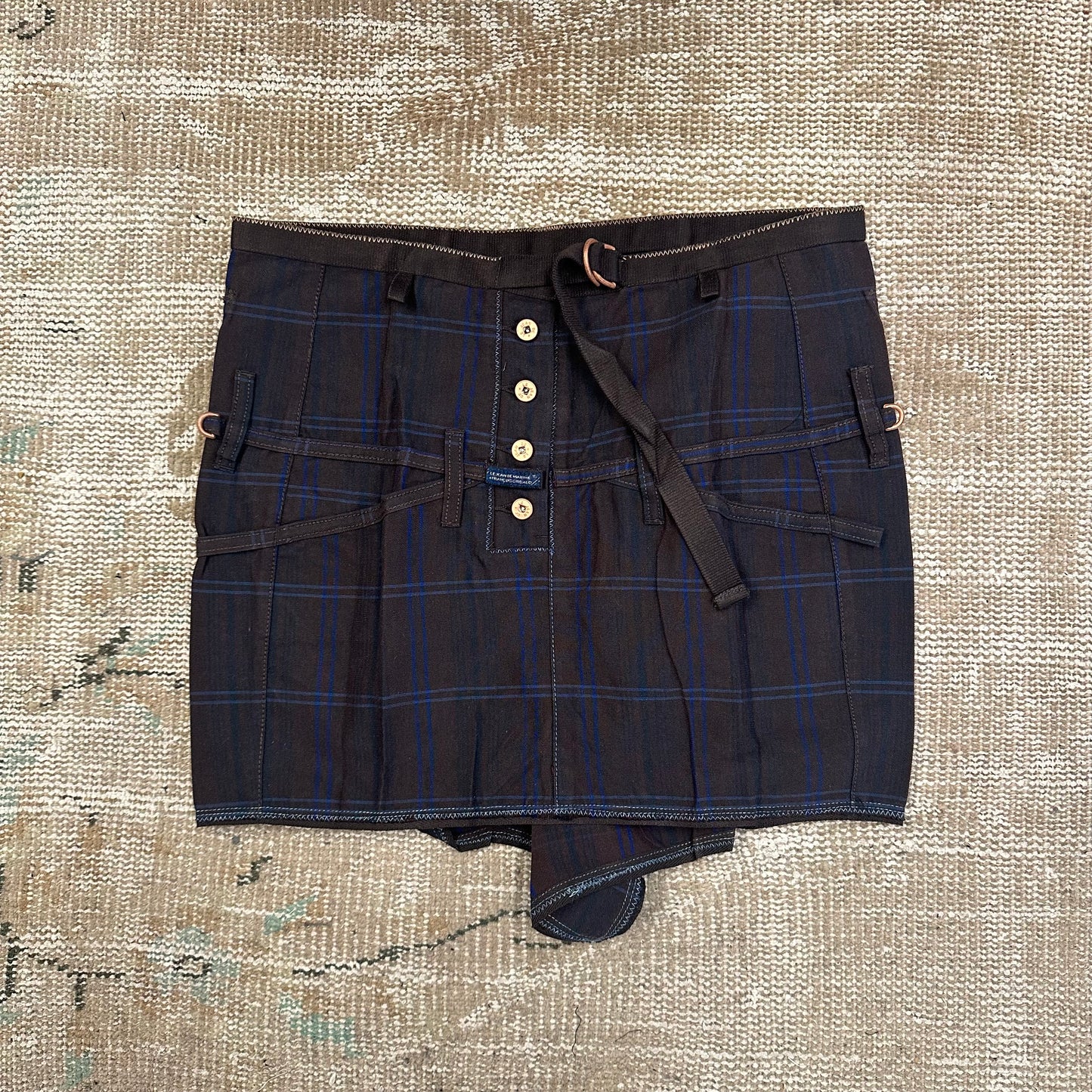 MINI SKIRT by Marithé + François Girbaud