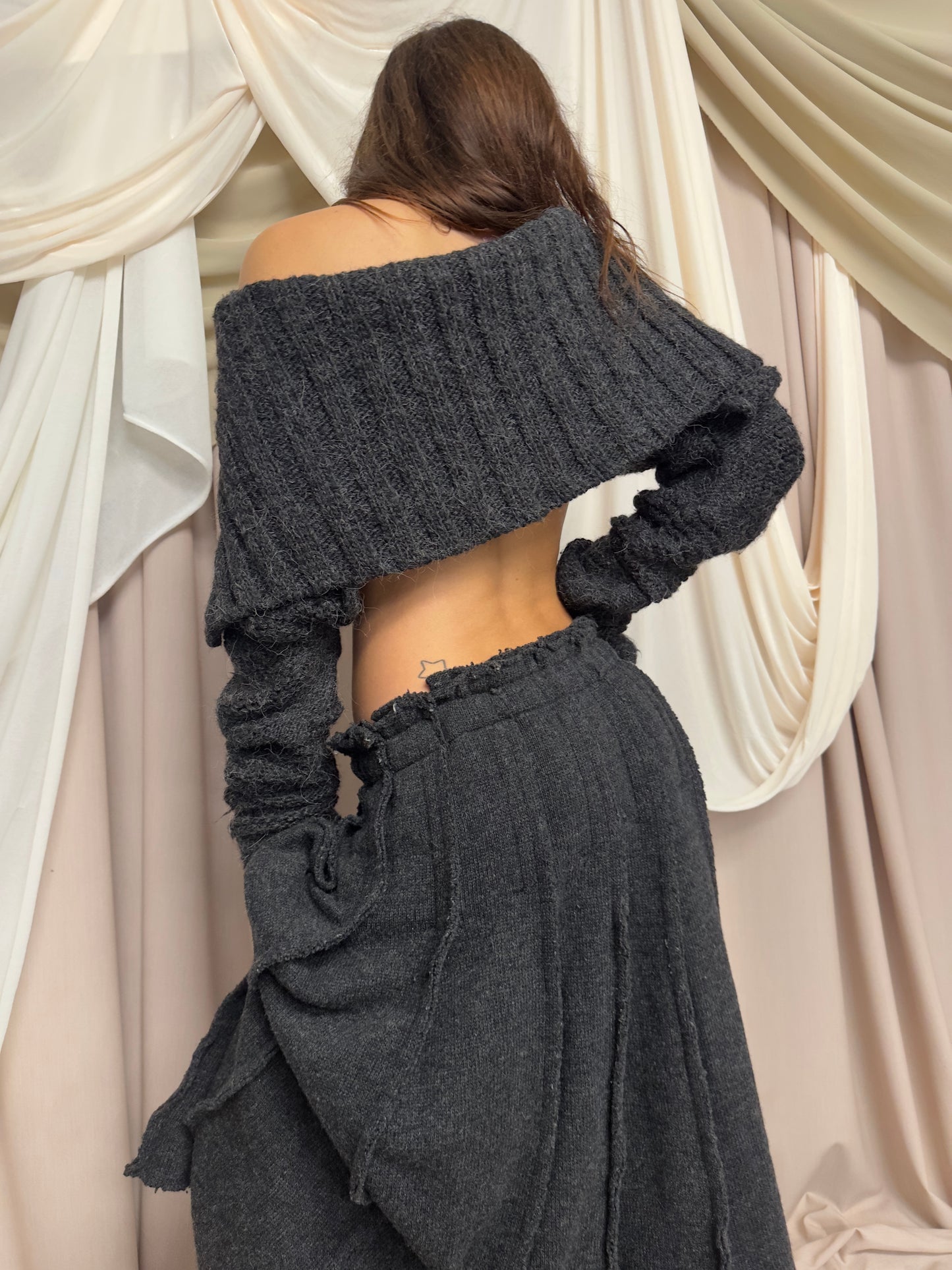 HEAVY GREY WOOL SKIRT by Comme des Garçons