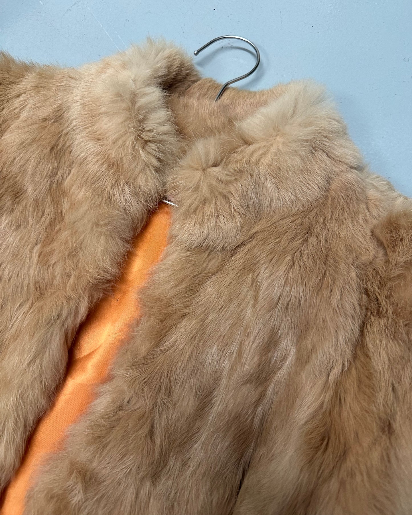 VINTAGE BEIGE FUR COAT