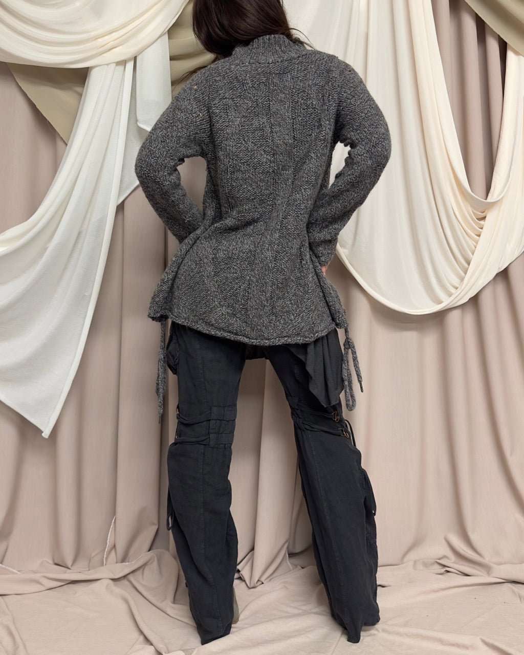 KNIT JUMPER WITH CURVED HEMLINE by Marithé + François Girbaud