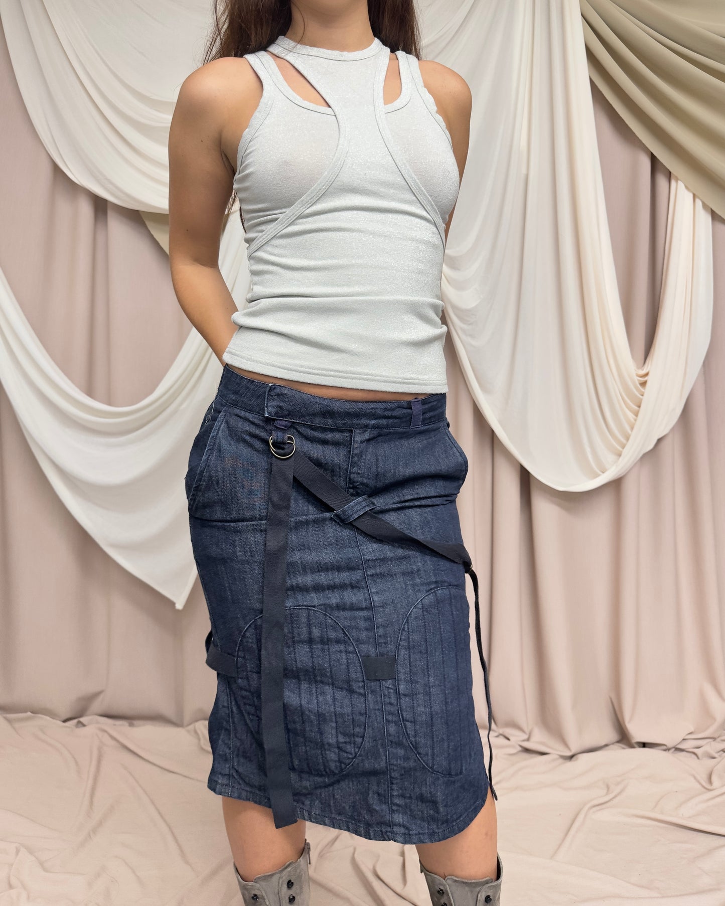 DARK WASH DENIM MIDI SKIRT WITH UTILITARIAN STRAPS