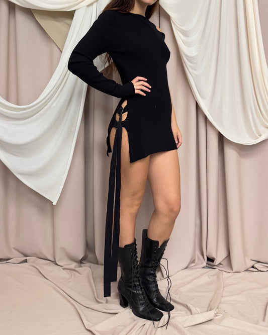 THICK KNIT ONE SLEEVED TUNIC / MINI DRESS WITH UTILITARIAN STRAPS