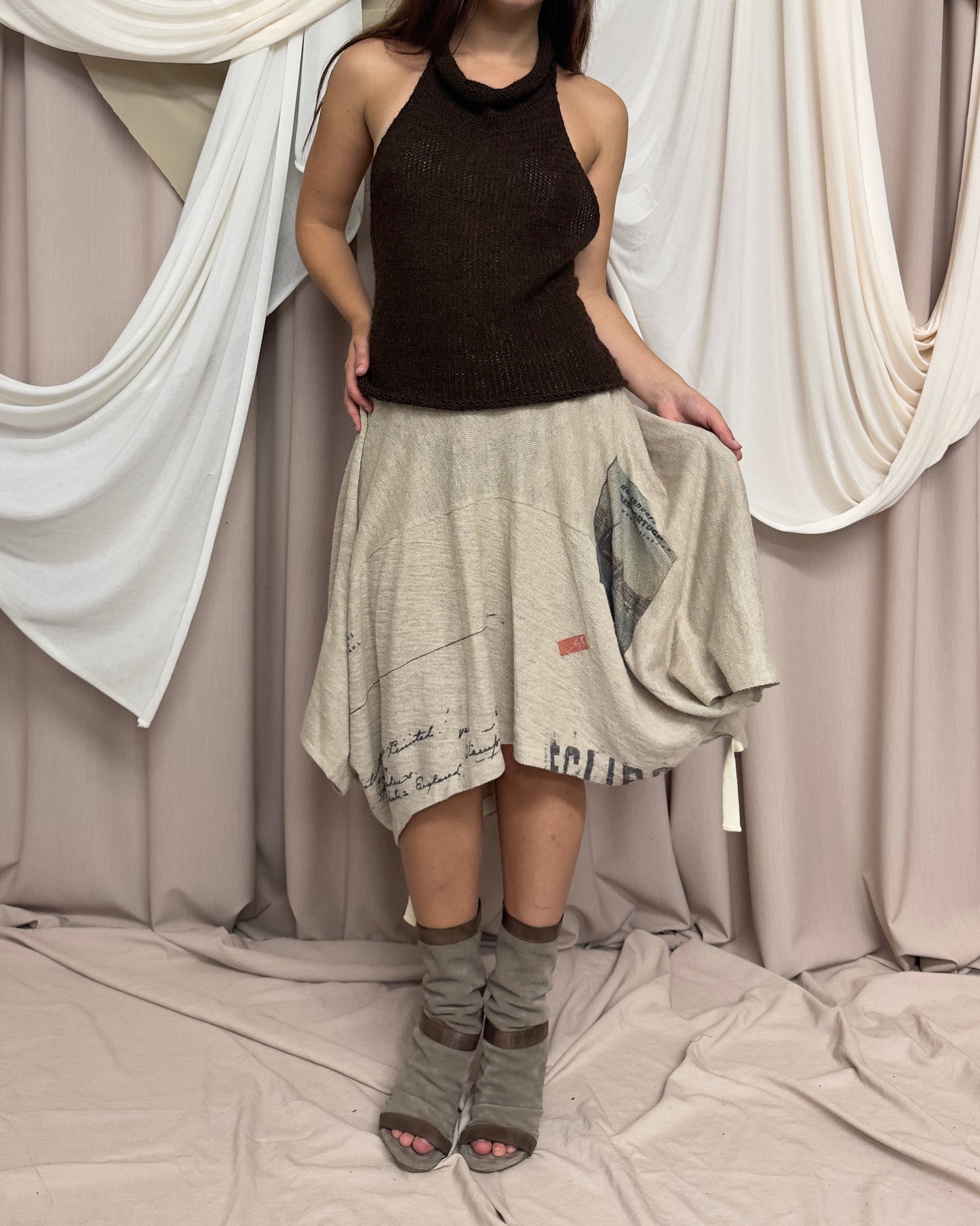 OATMEAL KNIT PONCHO / SKIRT WITH GRAPHIC PRINT