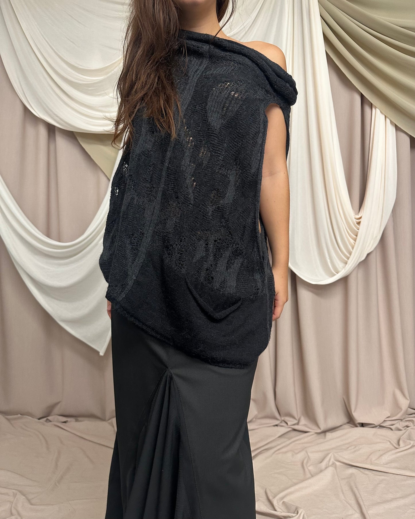 TEXTURED KNIT TUNIC /  WIDE FIT VEST WITH DEEP SIDE SLITS by Sarah Pacini