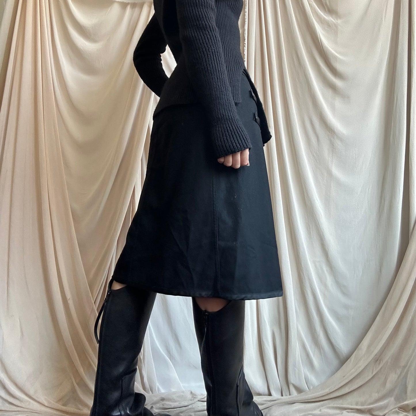 BLACK WOOL UTILITY MIDI SKIRT by Prada