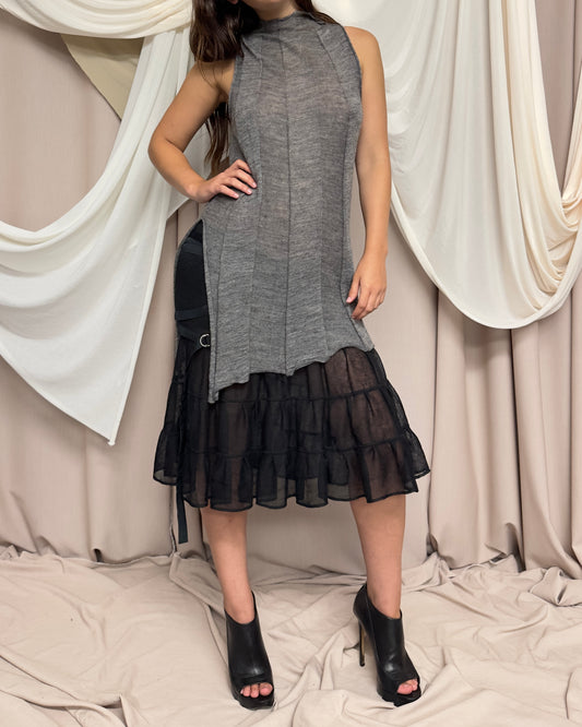 GREY LIGHTWEIGHT LONGLINE KNIT VEST by Sarah Pacini