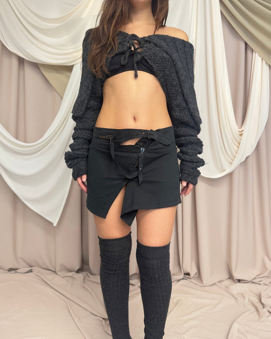 GREY OFF SHOULDER CROPPED KNIT SHRUG by Sarah Pacini