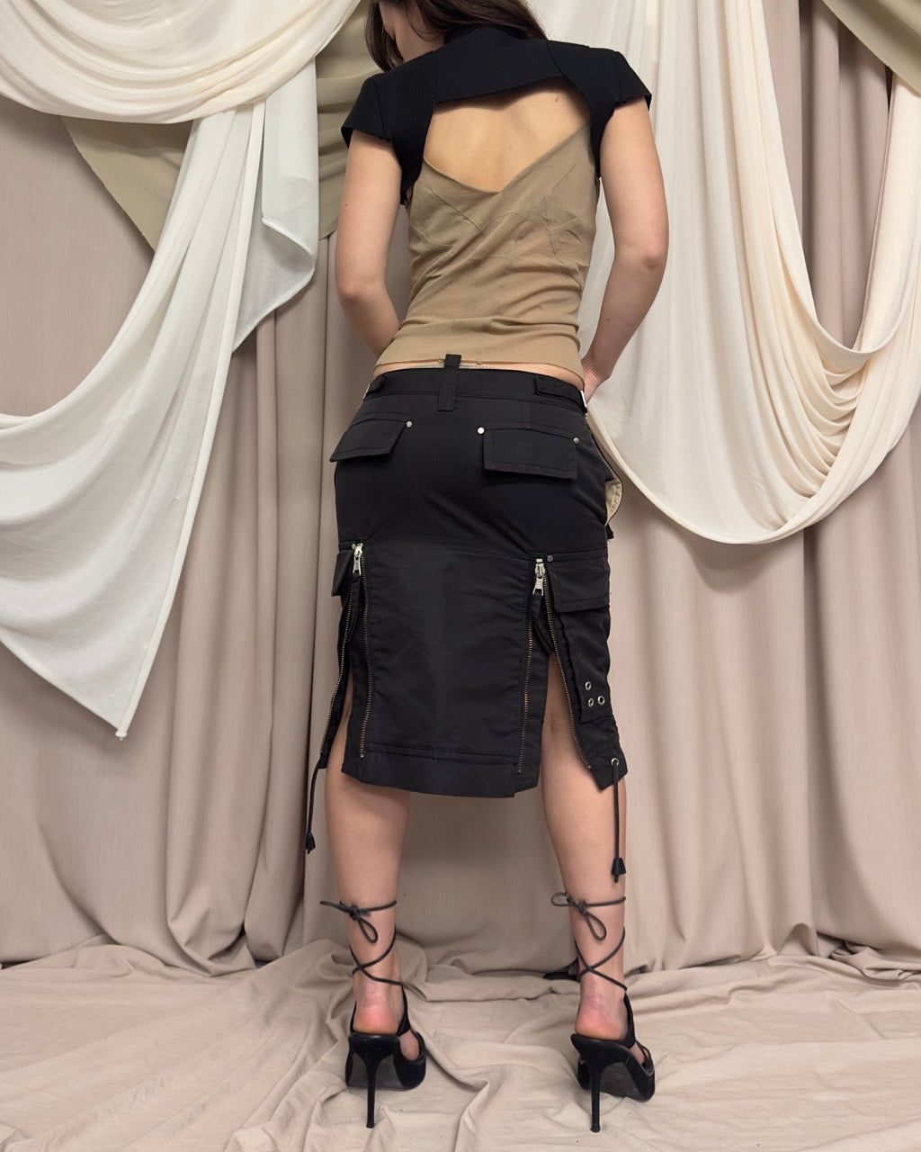 BLACK CARGO SKIRT BY DSQUARED2