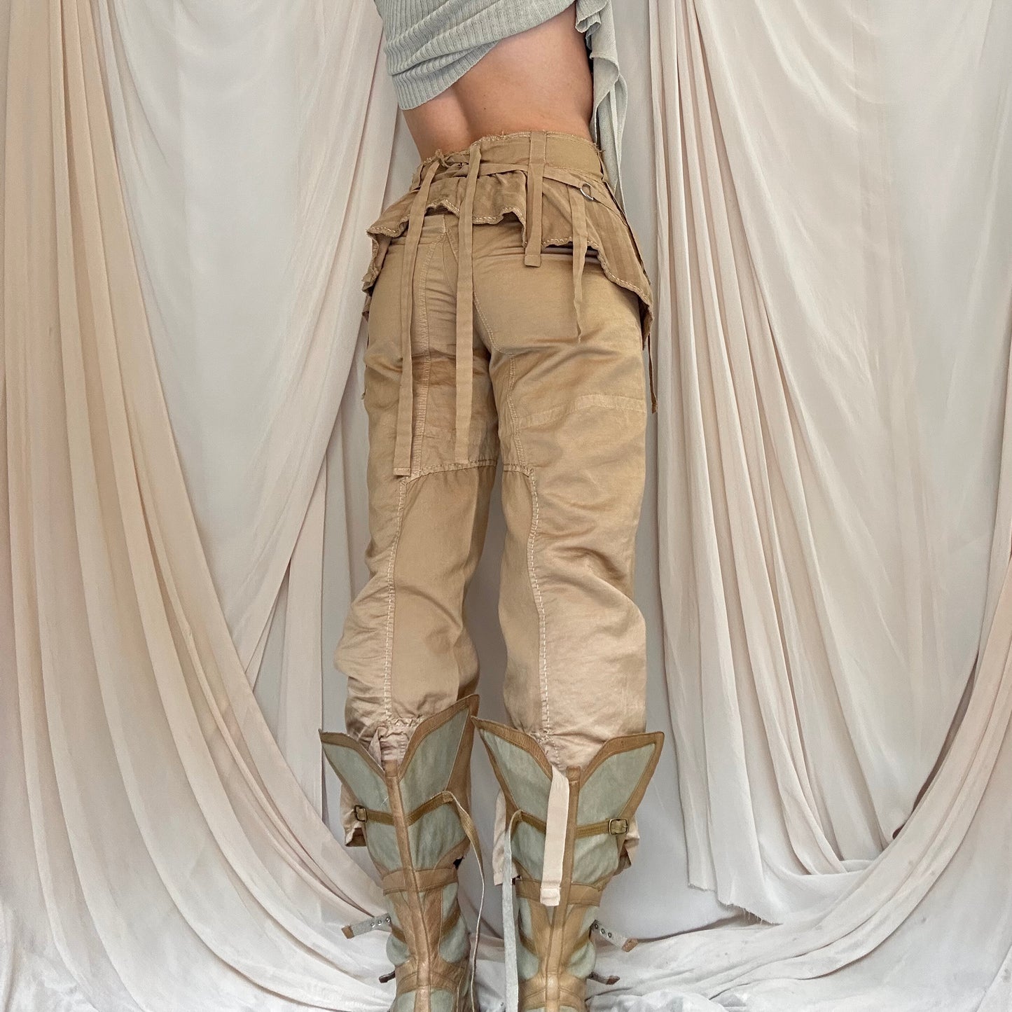 BONDAGE CARGO PANTS by Marithé + François Girbaud