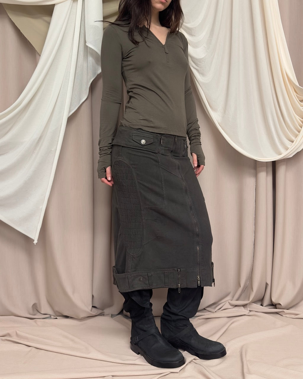 LONG SLEEVE T SHIRT WITH THUMB HOLES by Cop Copine