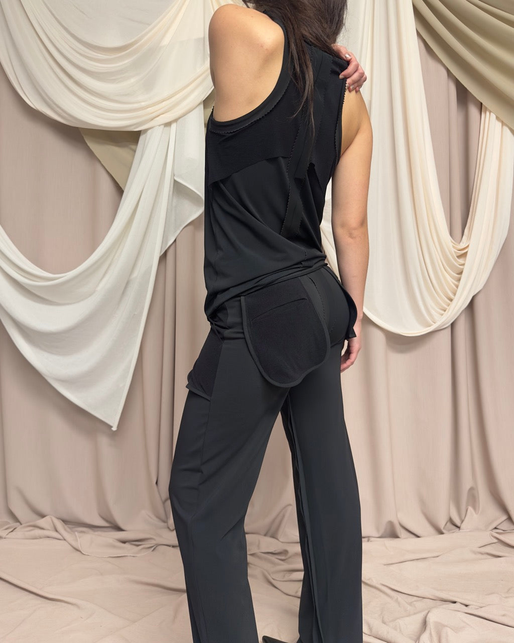 BLACK 'INSIDE OUT' TROUSER SET by Nolita