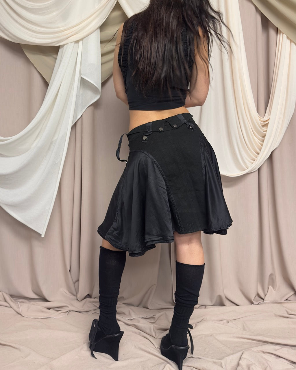 BLACK BI-MATERIAL MIDI SKIRT