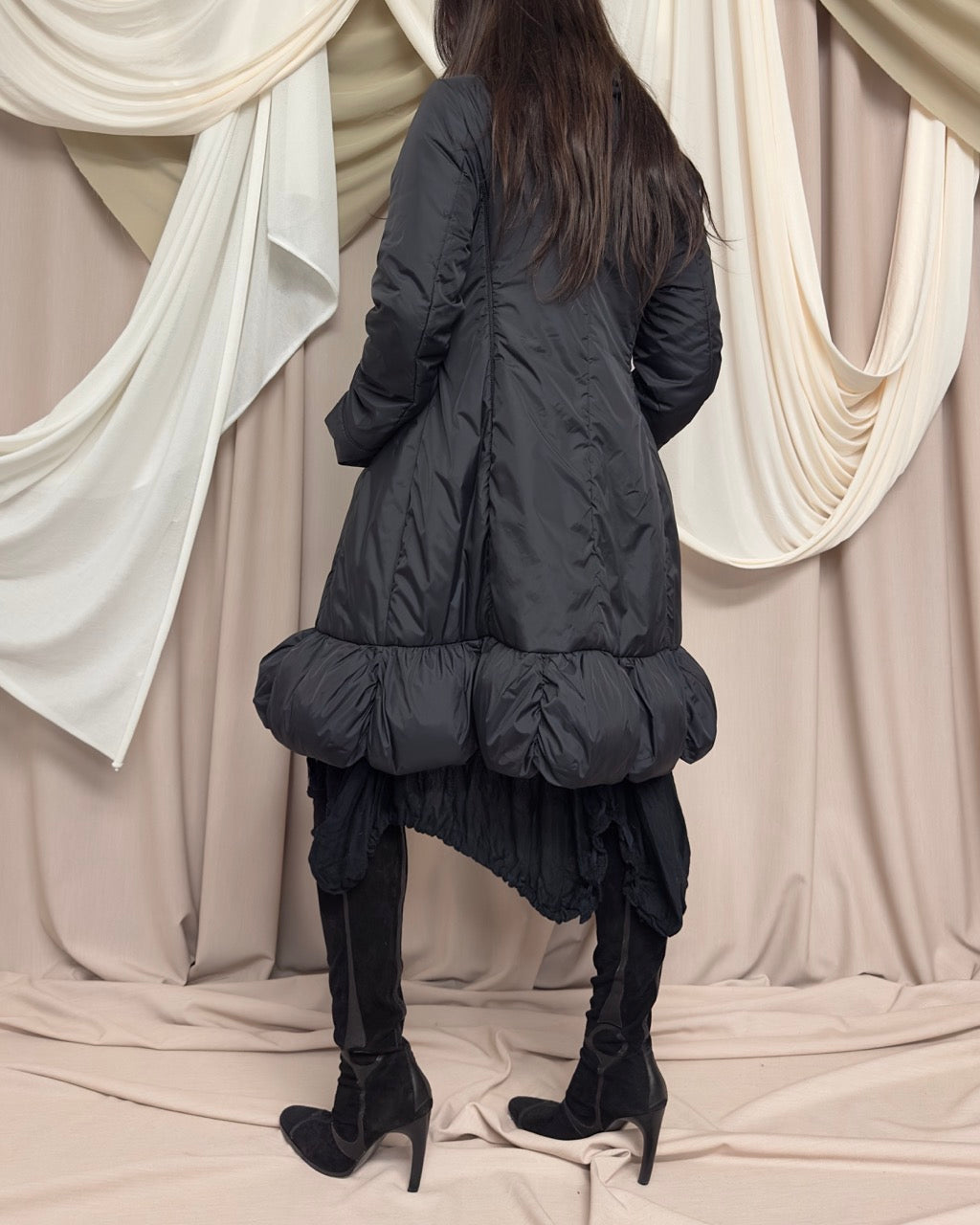BLACK BUBBLE MAXI PUFFER COAT by Marithé + François Girbaud