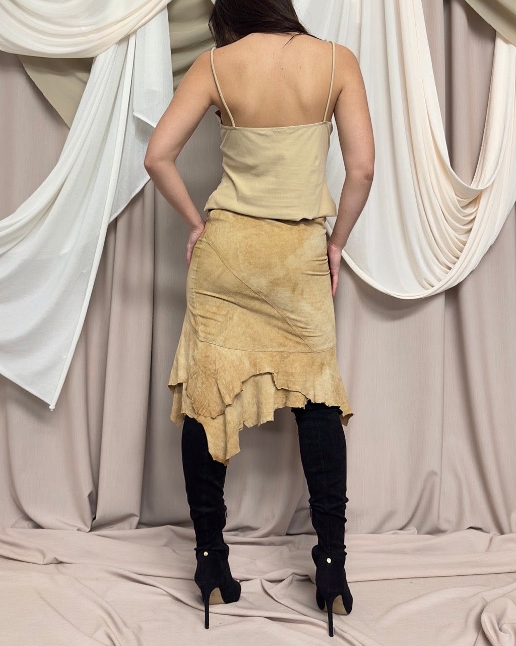 SOFT SUEDETTE TOP WITH RAW EDGES by La Perla