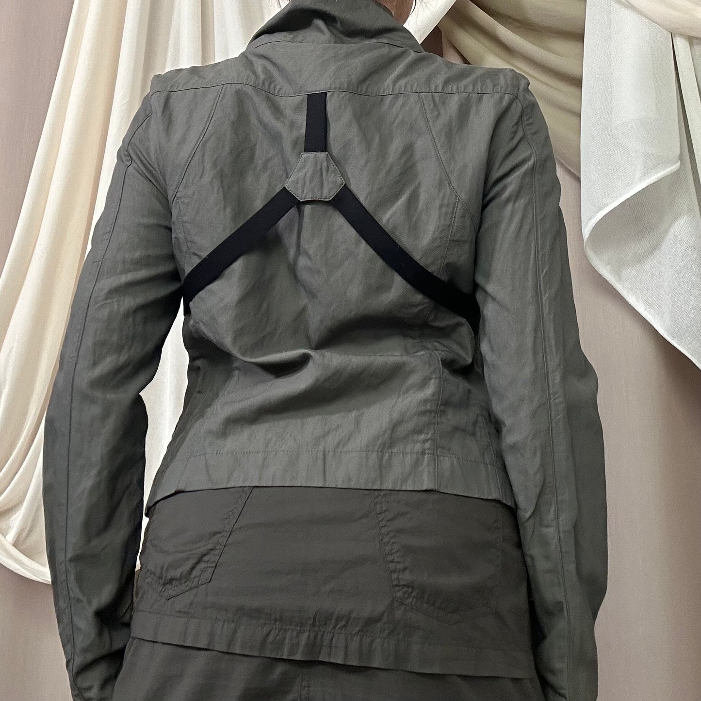 GREY STRAPPY UTILITY JACKET by Sarah Pacini