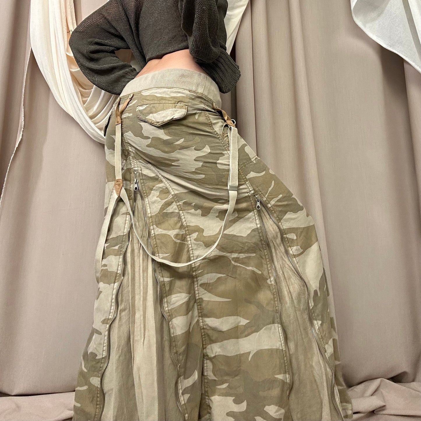 CAMO CARGO MAXI SKIRT by G.O.A