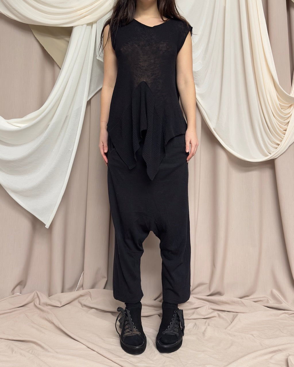 BLACK SHEER KNIT T SHIRT by Sarah Pacini