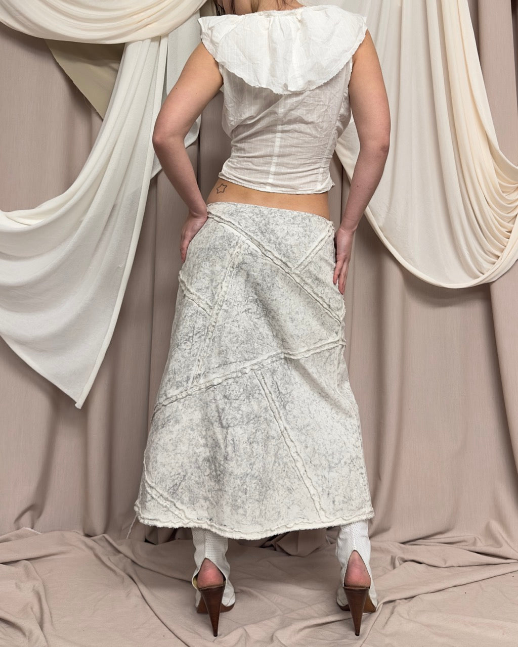 'DIRT' EFFECT DISTRESSED WHITE MAXI SKIRT