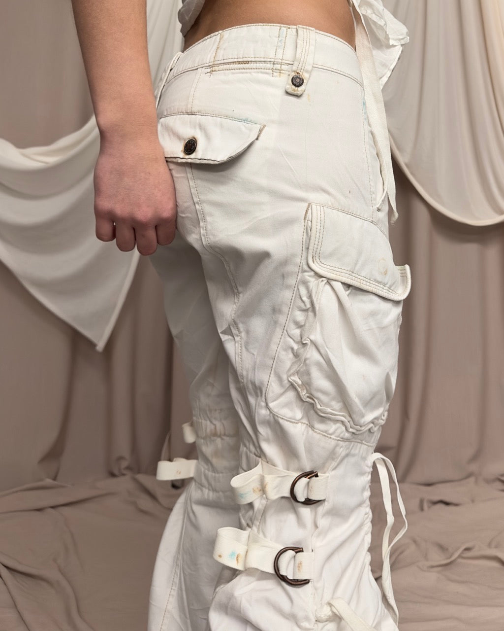 WHITE 'DIRT' CARGO TROUSERS by Marithé + François Girbaud